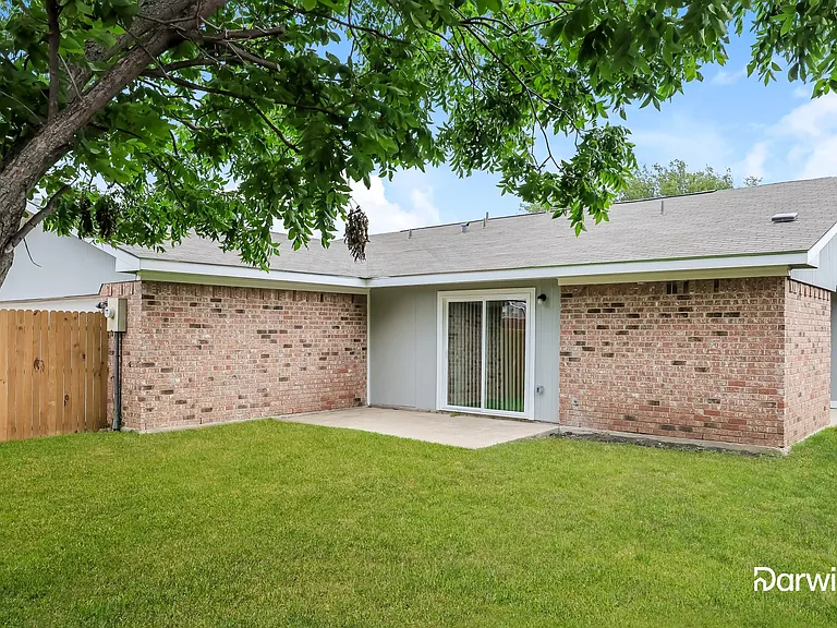 2809 Tedlow Trl — Photo 15