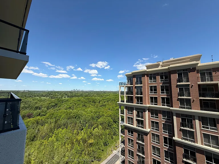 10 Inn On The Park Dr #1804 — Photo 18