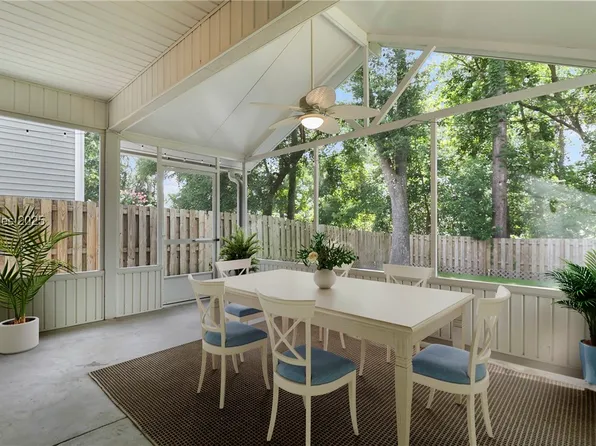 40 Isle Of Palms W, Bluffton, SC 29910