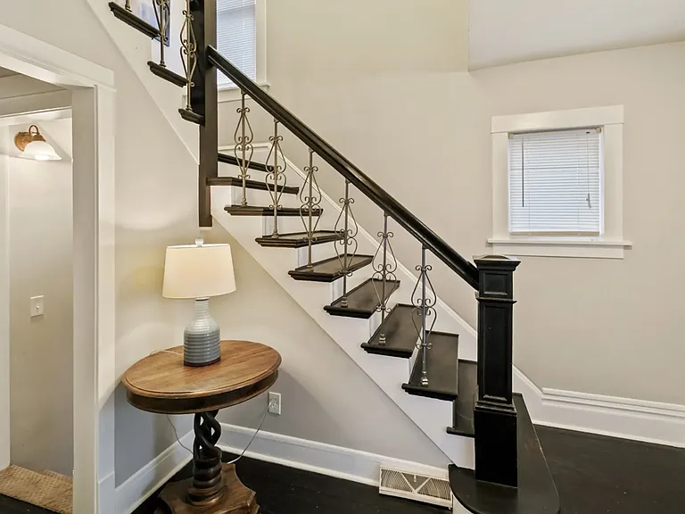 225 W Park Ave #1 — Photo 22