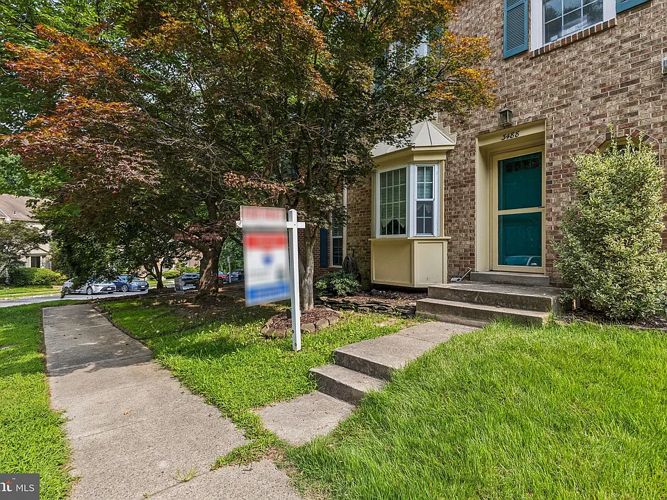 3488 Condor Ln