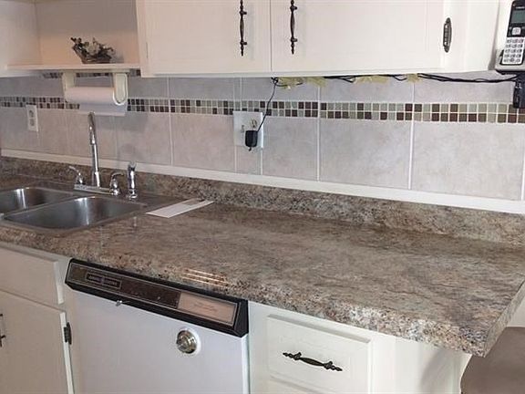 Updated Kitchen Finishes