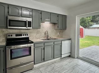 12303 Bower Pl, Tampa, FL 33612