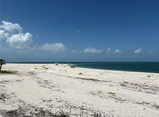 484 Gulf Bend Dr, Upper Captiva, FL 33924