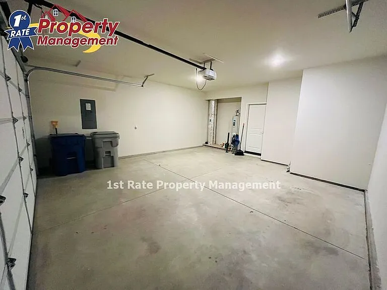 431 S Academy Ln — Photo 17