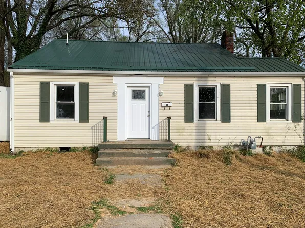 1611 10th St NW, Roanoke, VA 24012