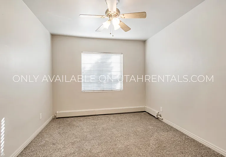 511 N 100 W #8 — Photo 10