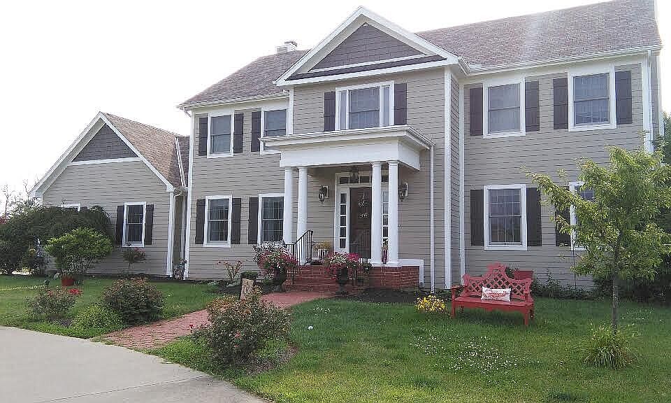 1st image of 623 Dorothy Dr