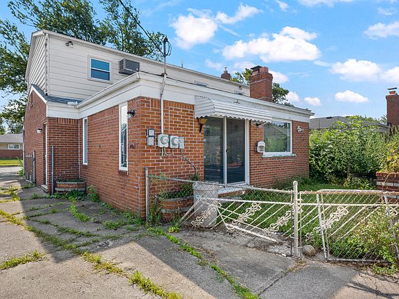 4th image of 4020 Wall Ave