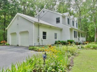 20 Hirams Grove Rd, Branchville, NJ 07826