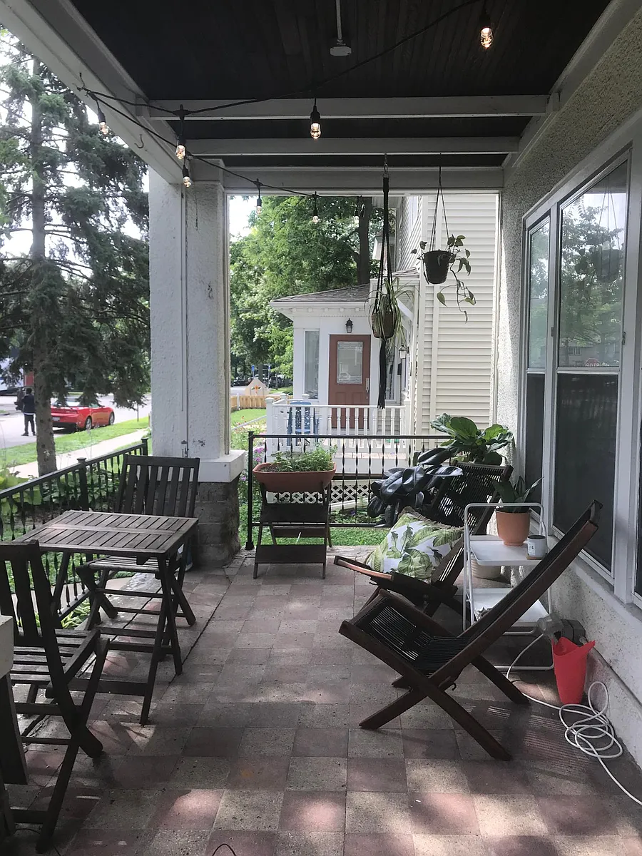 Building Photo - 3038 Harriet Ave #1