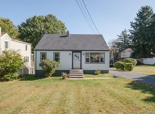 407 Cedar Ave, Nyack, NY 10960