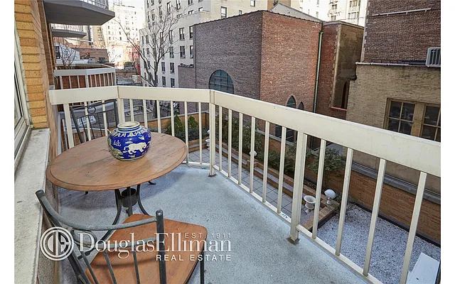 Rented by Douglas Elliman | media 2