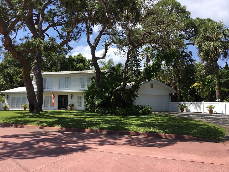 1st image of 1427 Serpentine Dr S