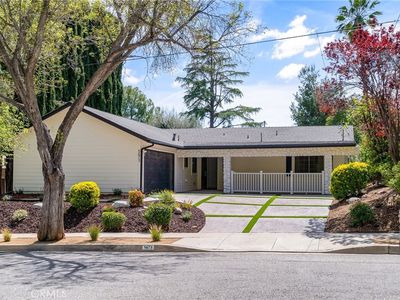 5673 Parkmor Rd, Calabasas, CA, 91302