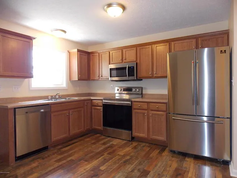 103 S Spring St #1 — Photo 6