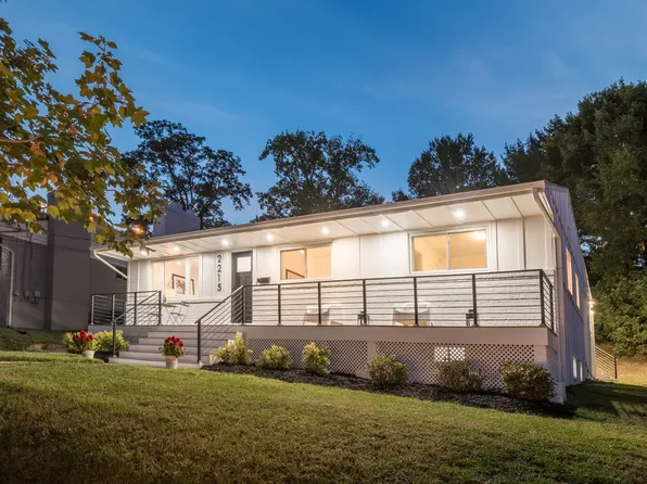 2215 Reedie Dr, Wheaton, MD 20902