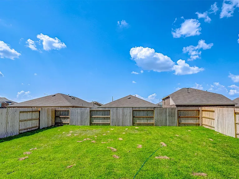 1495 Twilight Green Dr — Photo 28