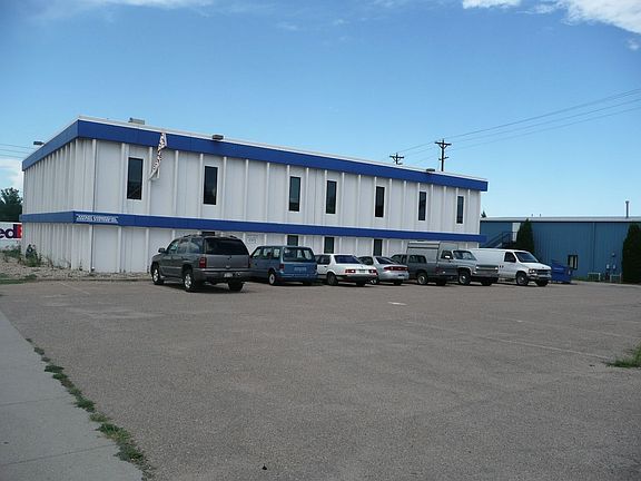 parking 34 spaces