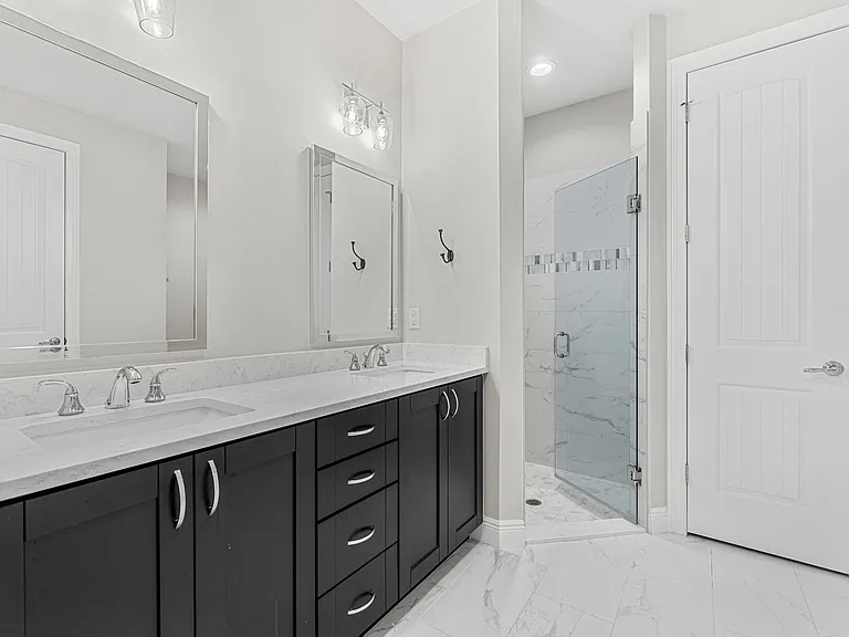 1011 Steven Patrick Ave — Photo 7