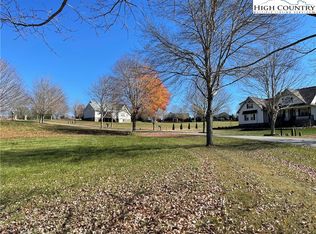 27 Olde Charter Cir, Jefferson, NC 28640