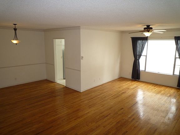 2nd image of 5707 Virginia Ave APT 6