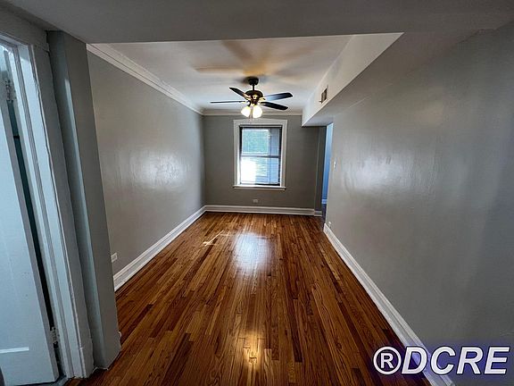 2nd image of 7010 N Paulina St #3