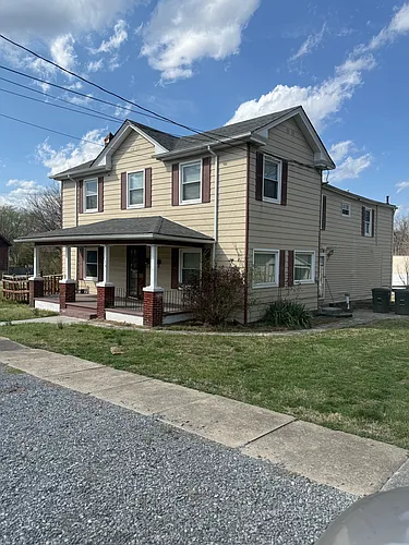 126 W Cleveland Ave #A Photo 1