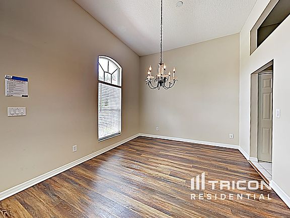 3rd image of 23145 Emerson Way