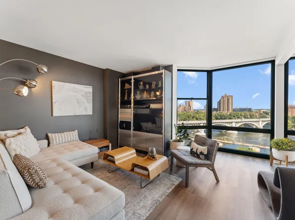 401 1st St S #912, Minneapolis, MN 55401