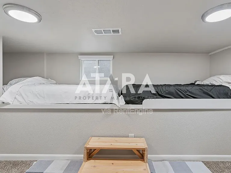 724 E Wilson Ave — Photo 36