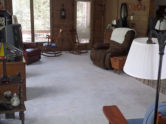 4th image of 124 Colony Cove East Dr