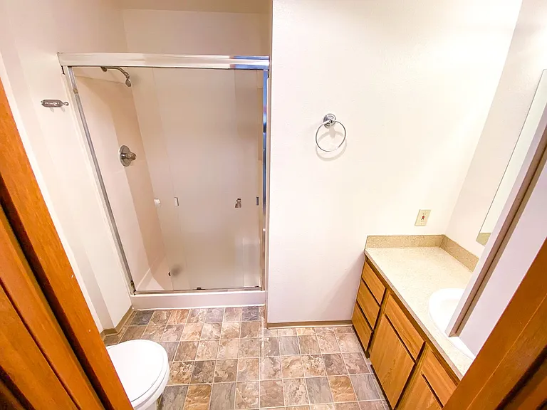Twin Cedars Apartments — Photo 21