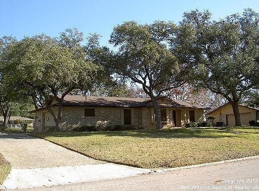 4th image of 14210 Clear Creek St