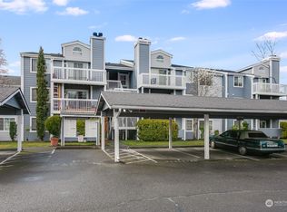 22831 30th Ave S APT 306, Des Moines, WA 98198