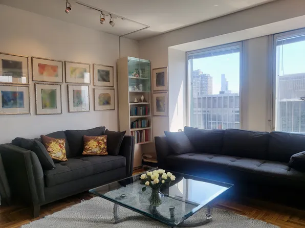 150 West 56th Street image 1 of 9