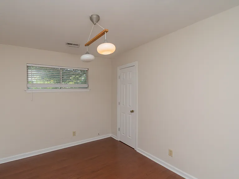 513 Central Ave #B — Photo 11