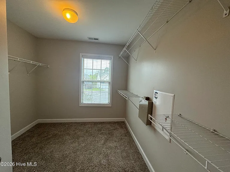 203 Ashton Ct — Photo 26