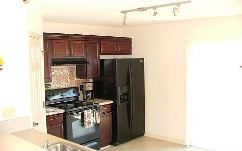Spacious Kitchen with Upgrade lighting