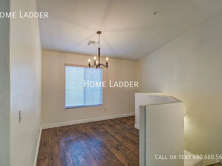 2250 E Deer Valley Rd #26 — Photo 12