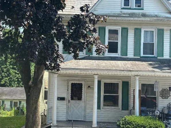 736 George St, Pen Argyl, PA 18072