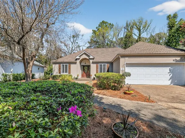 214 W Davis Cup Ct, Saint Simons Island, GA 31522
