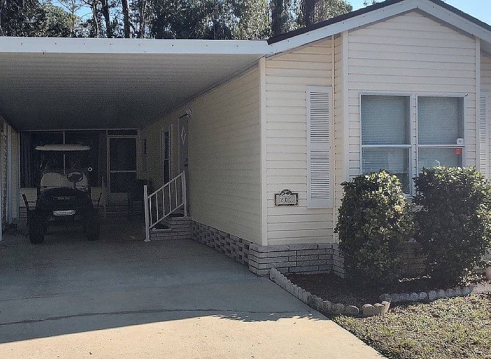 1st image of 205 Dixie Dr