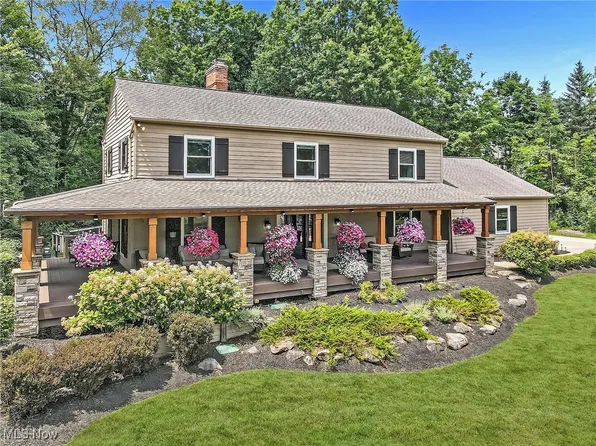 550 Cobblestone Rd, Aurora, OH 44202