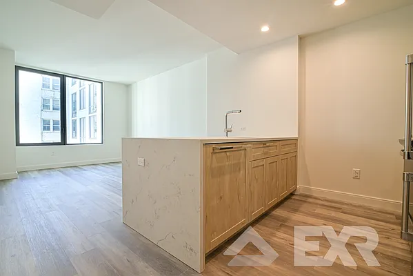 Rented by EXR | media 1
