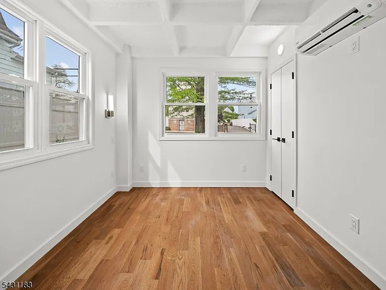 100 Chestnut St #1 — Photo 17
