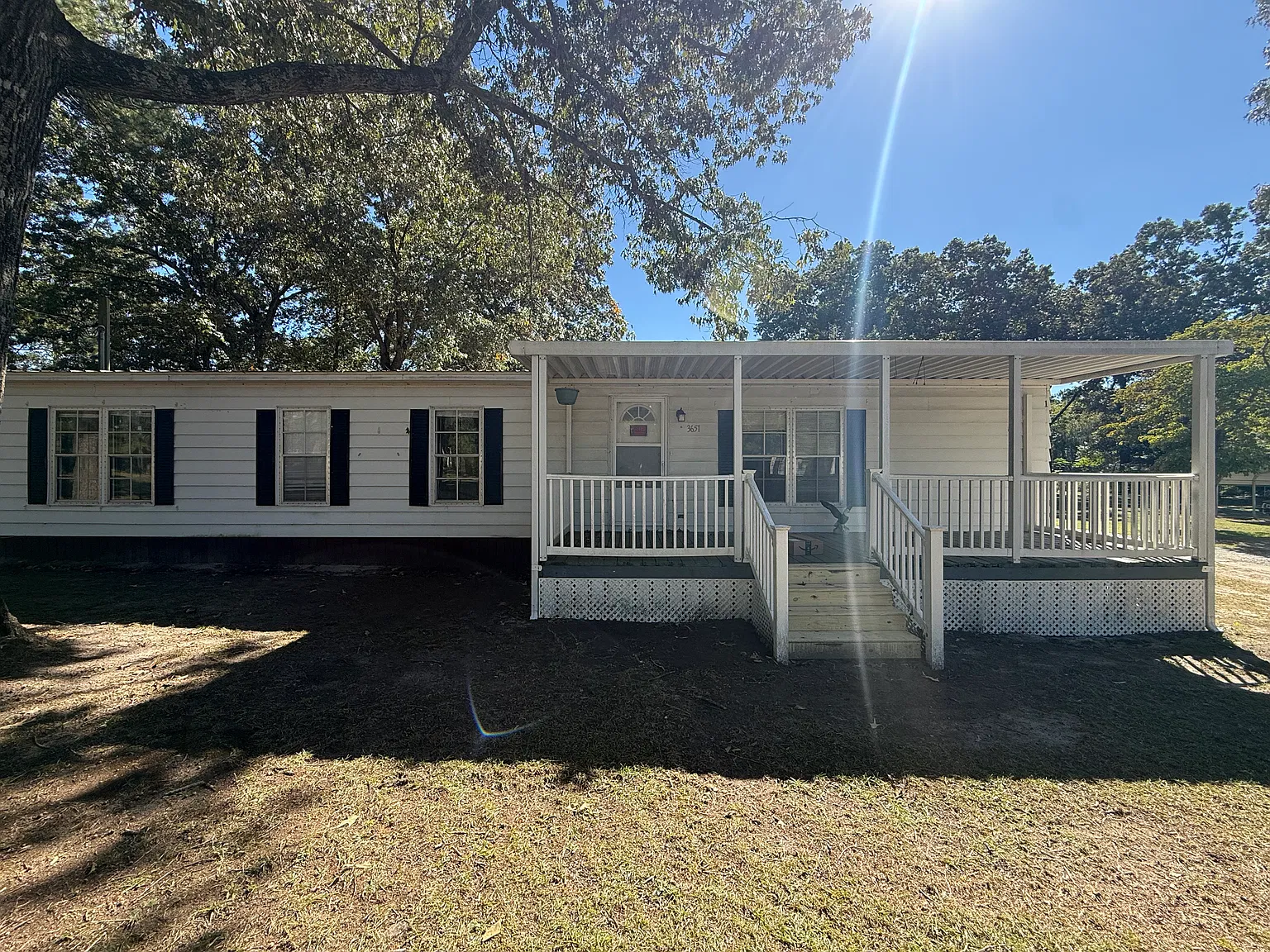 3 bed, 1344 sqft, $1,100 — Photo 1