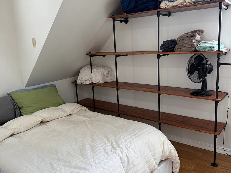 512 Avenue C #B — Photo 5