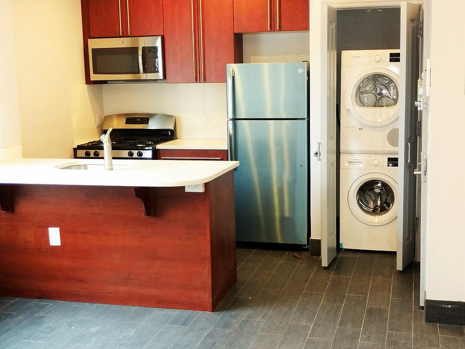 1st image of 3601 Broadway