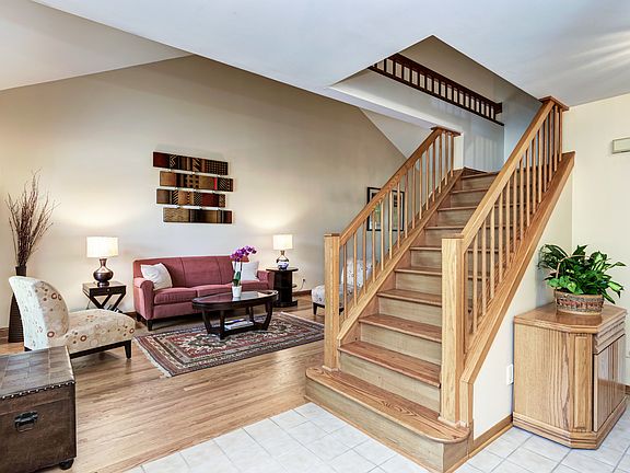 5th image of 3805 Vardon Ct